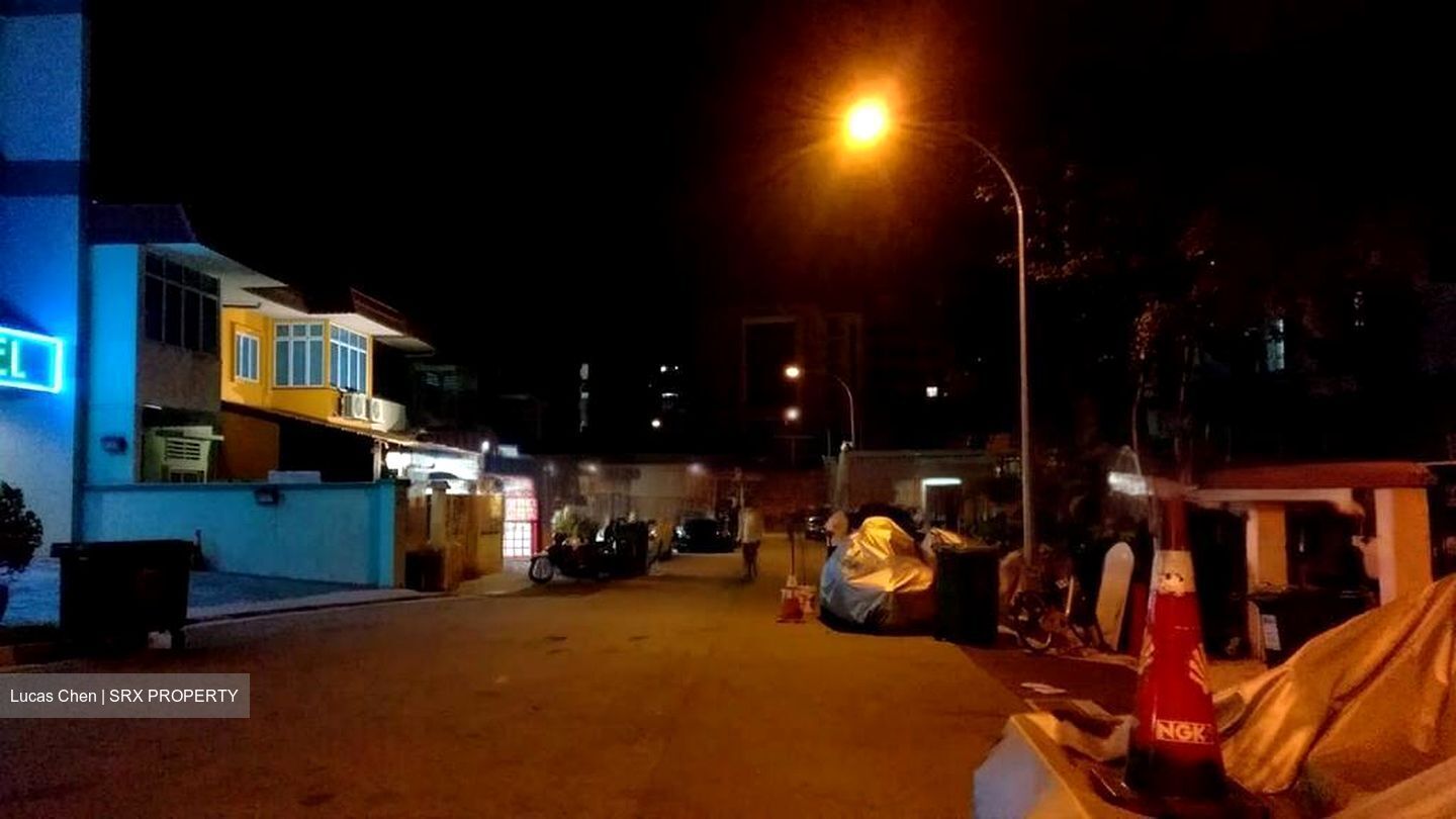 Jalan Molek (D14), Terrace #460174101